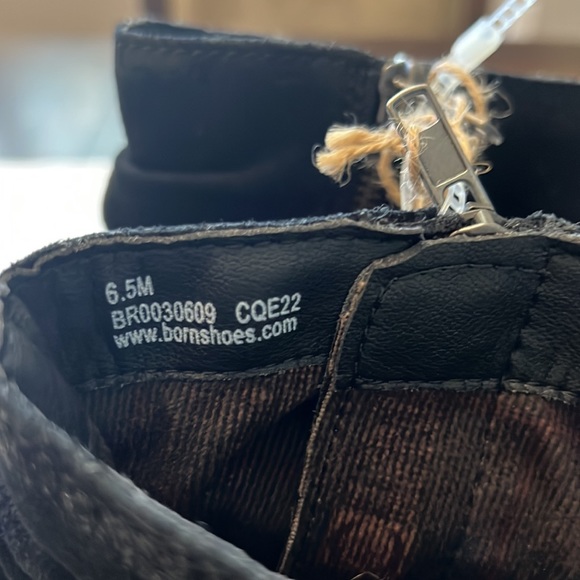 Born Kenya Bootie In Black Distressed - Picture 5 of 14